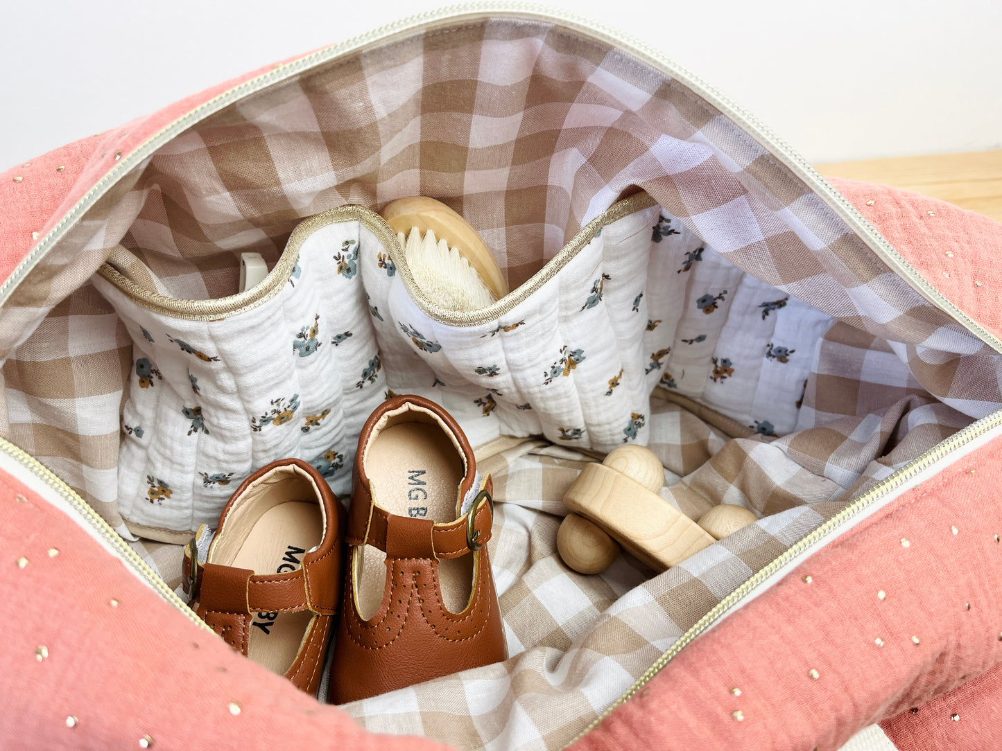 Louison le sac polochon enfant marsala doré et Liberty Betsy porcelaine