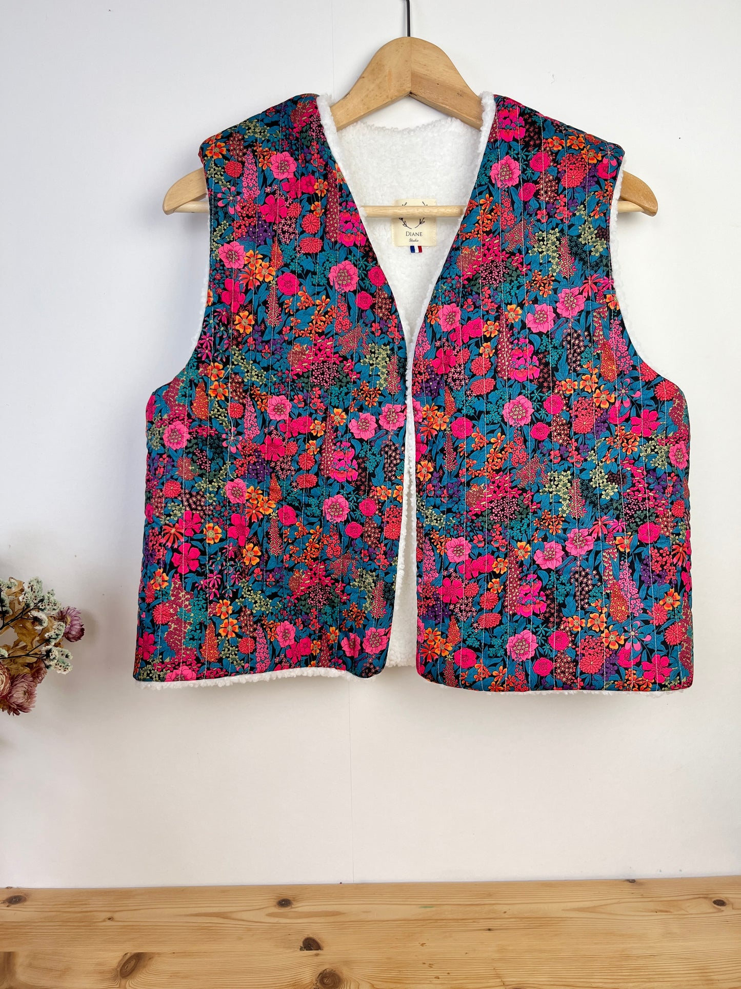 Le gilet Albane Adulte Liberty Ciara