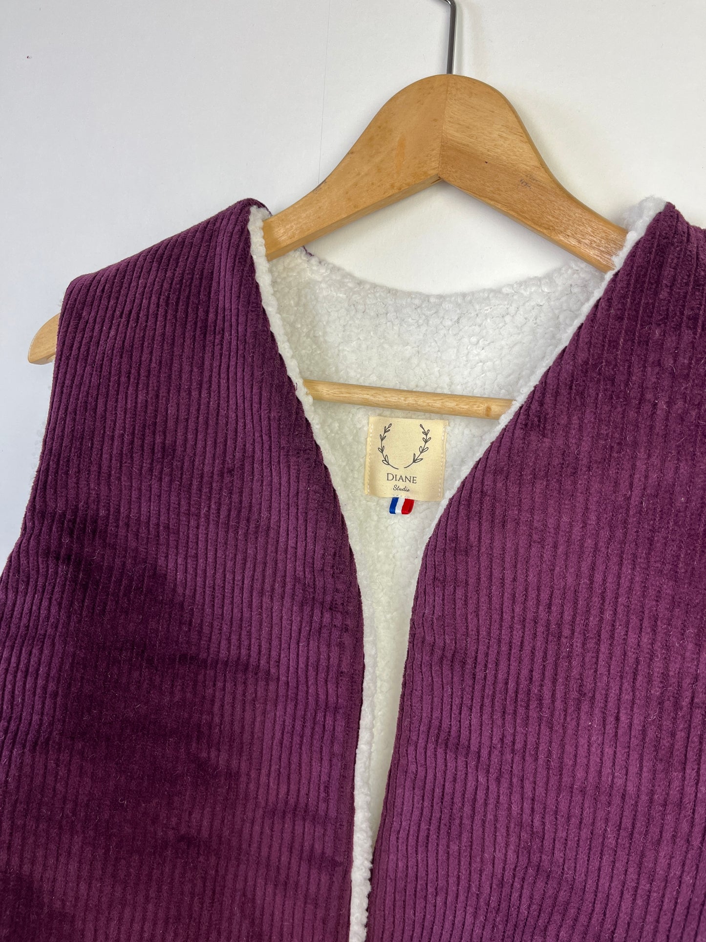 Le gilet Albane adulte velours prune