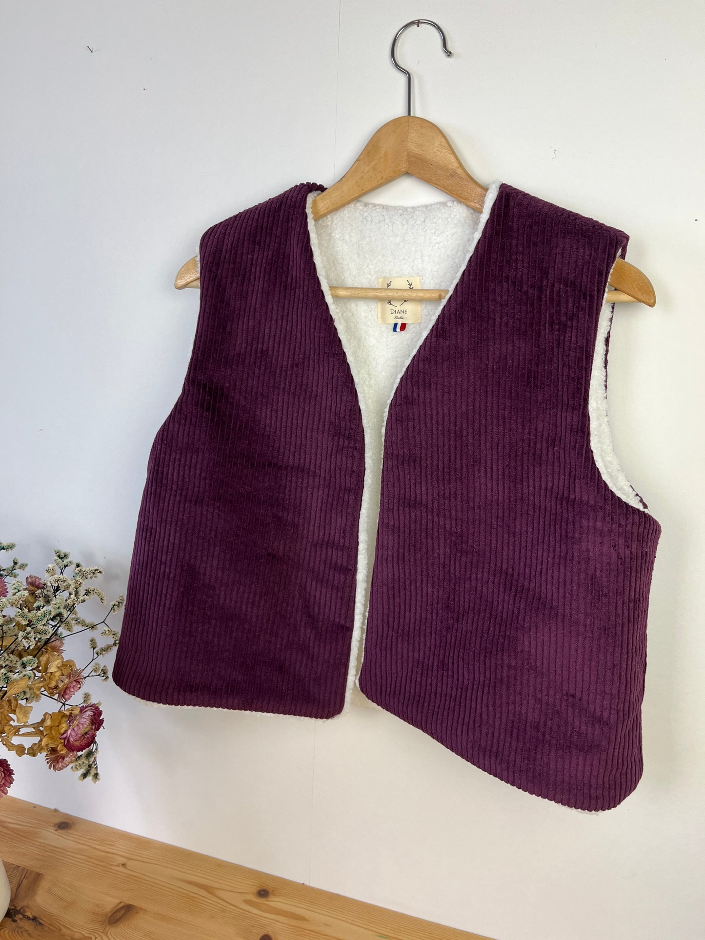 Le gilet Albane adulte velours prune