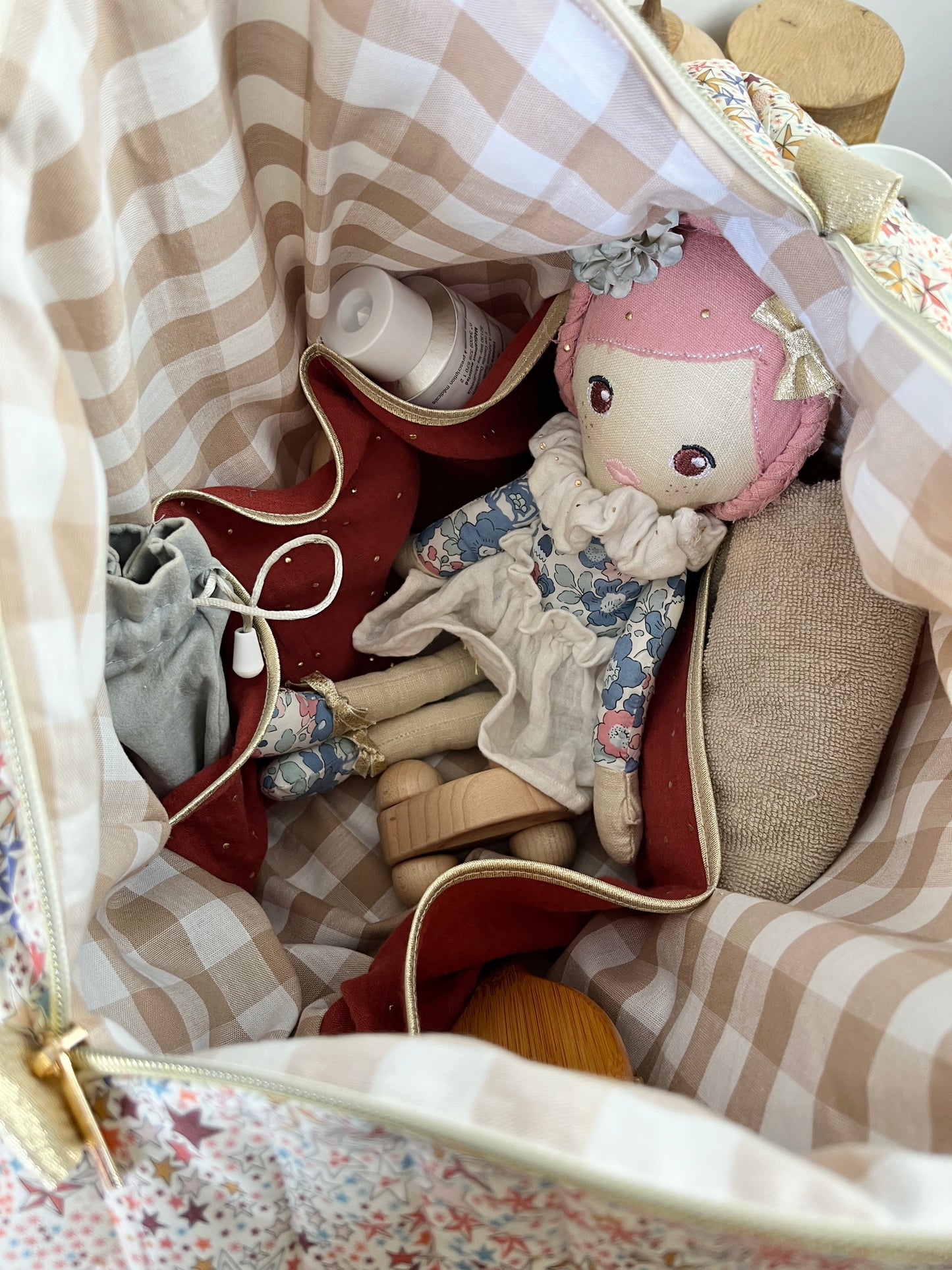Aimé le sac à langer matelassé tomette et Liberty Adelajda
