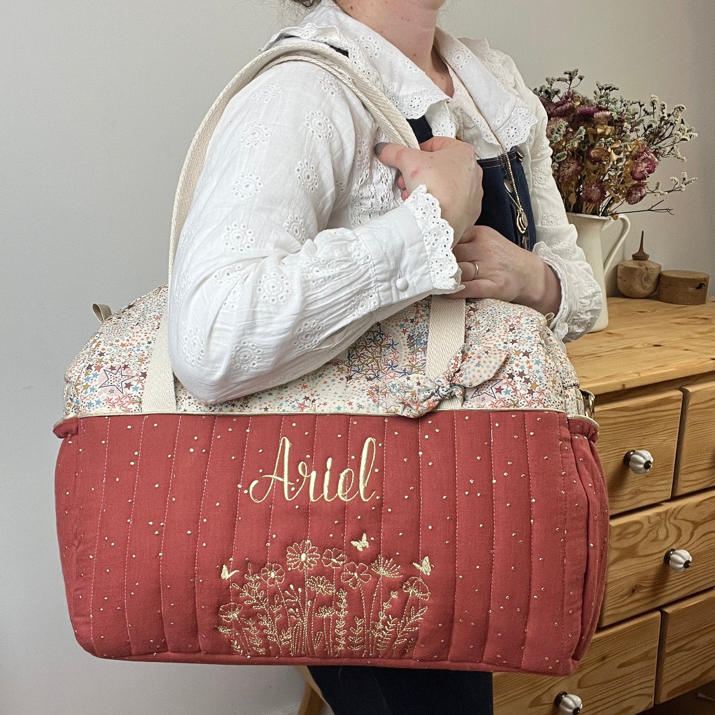 Aimé le sac à langer matelassé tomette et Liberty Adelajda