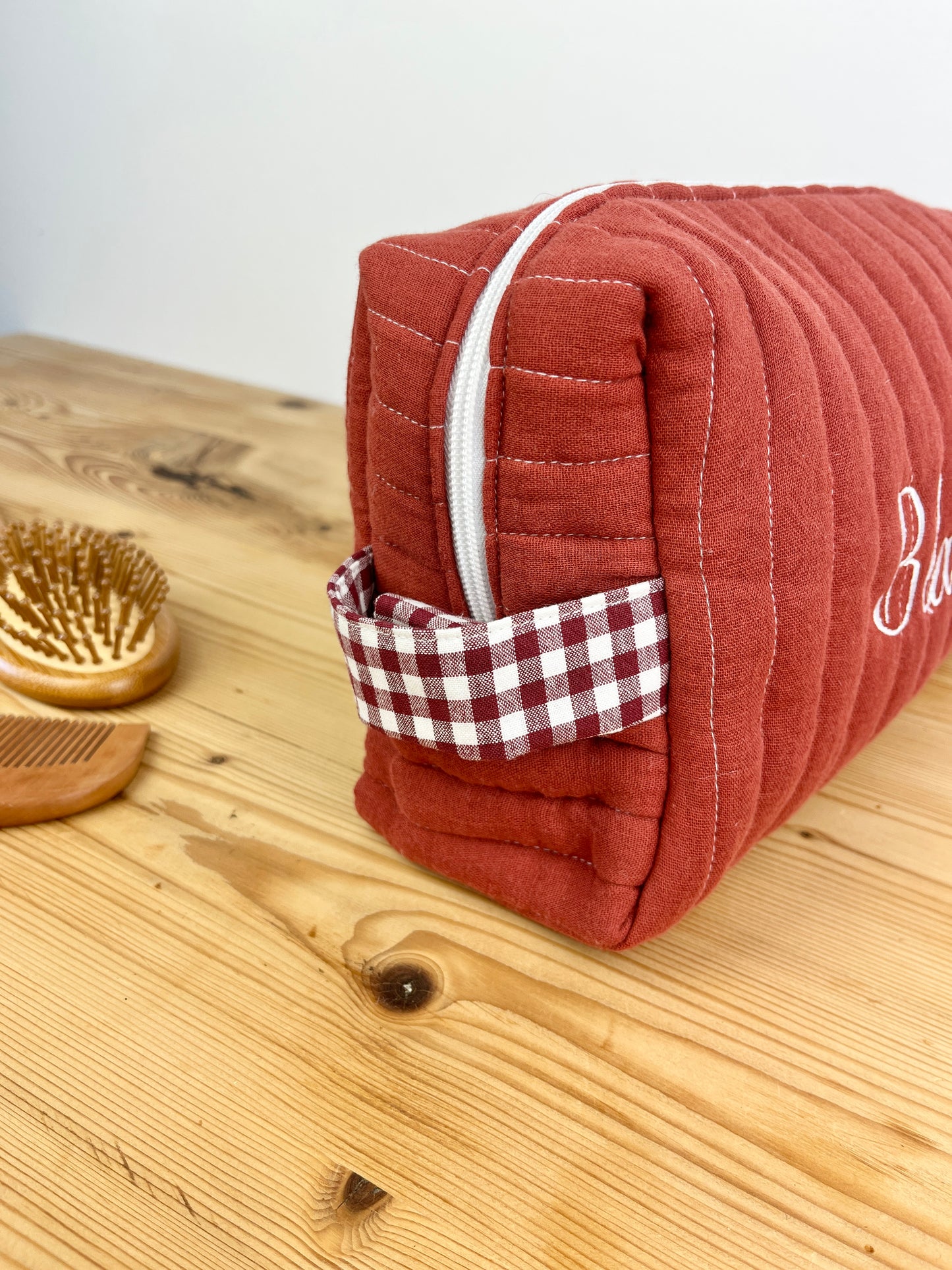 Colette la trousse de toilette tomette