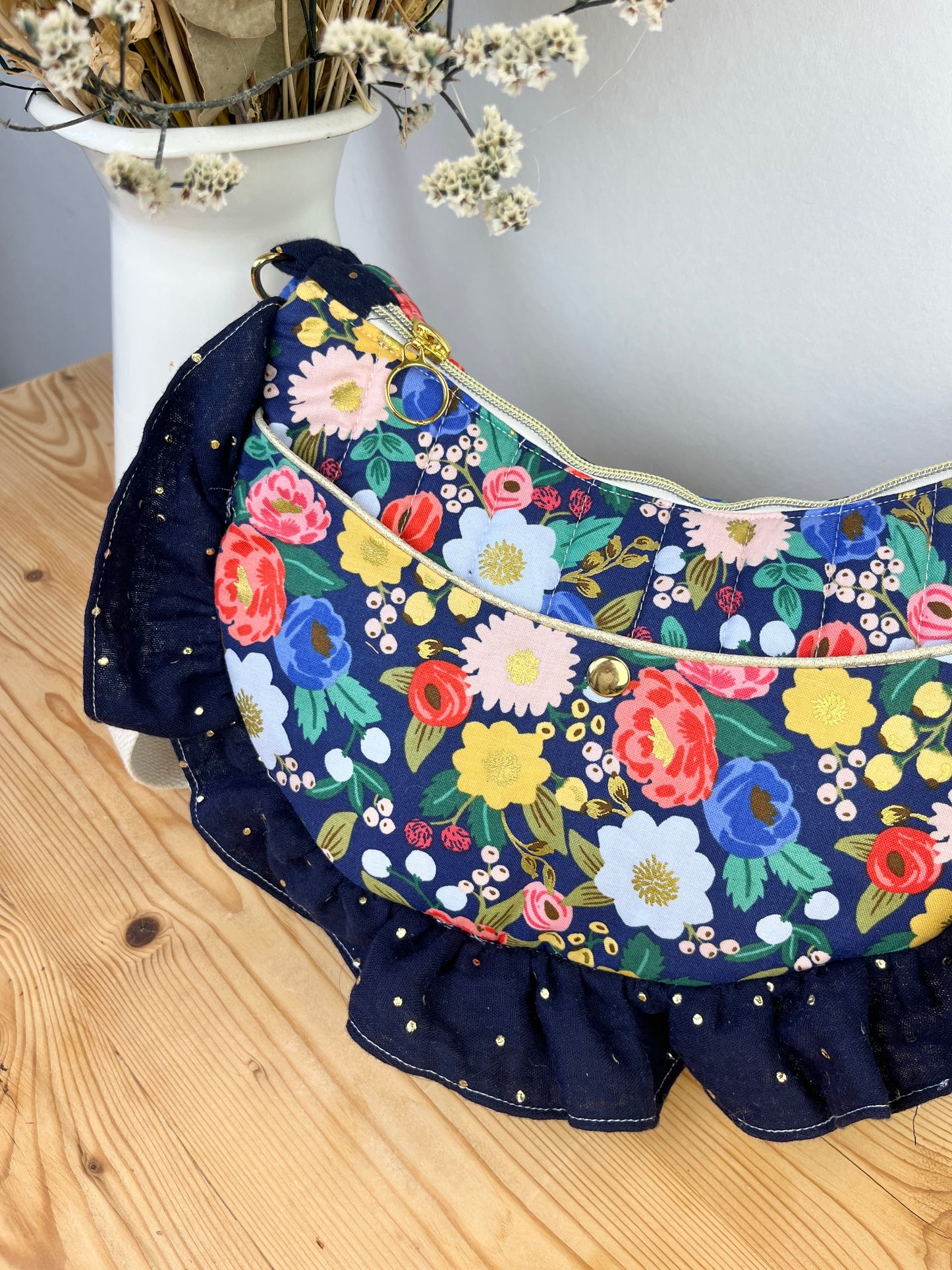 Milan le sac croissant matelassé vintage garden blue