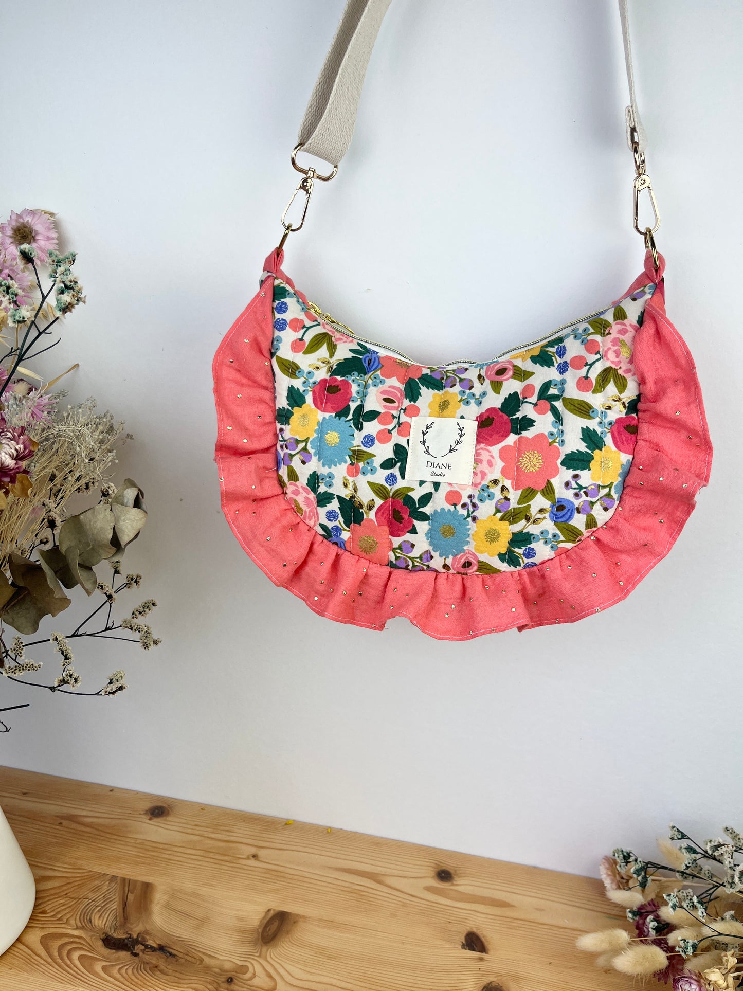 Milan le sac croissant matelassé vintage garden crème