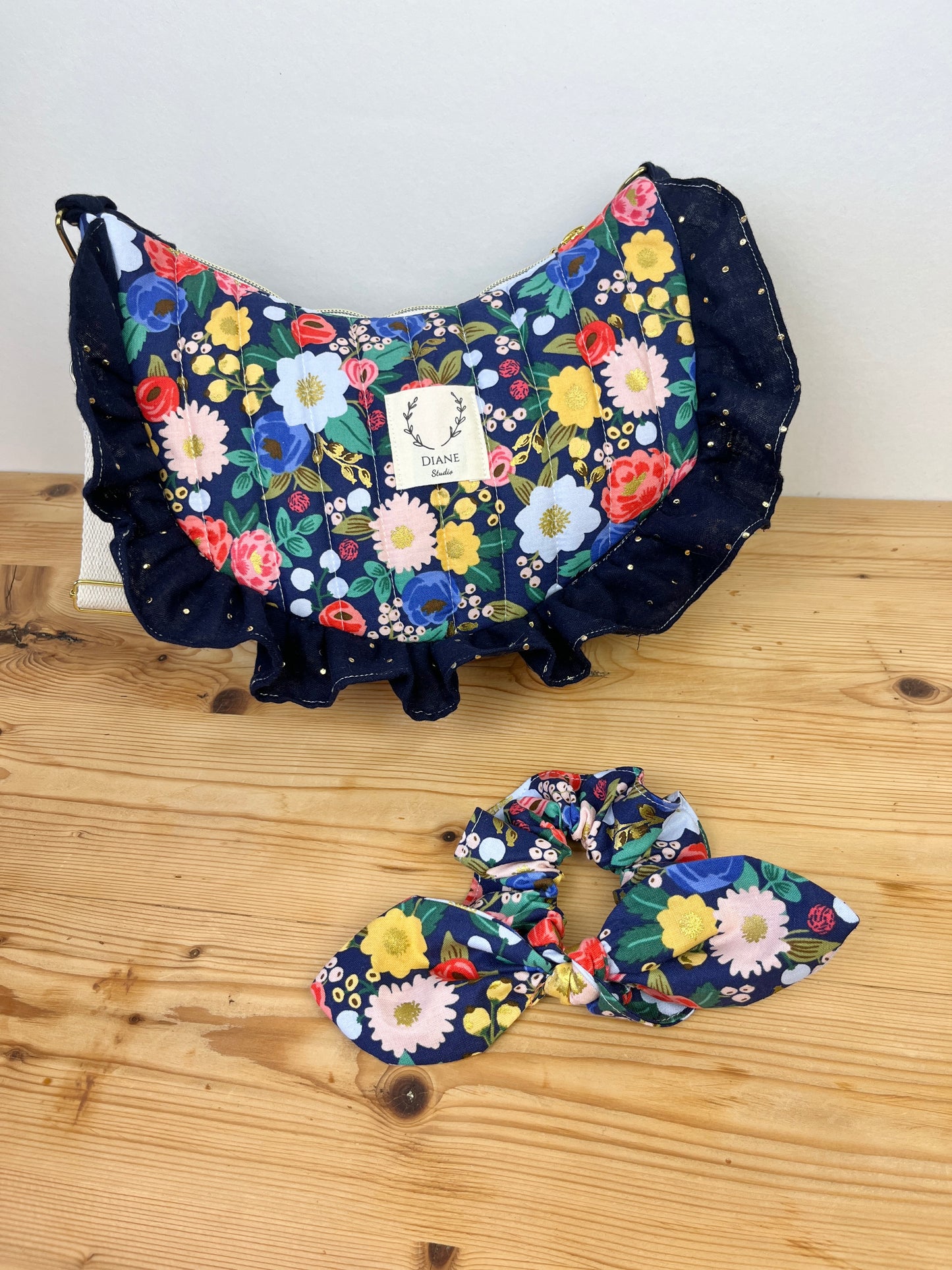 Milan le sac croissant matelassé vintage garden blue