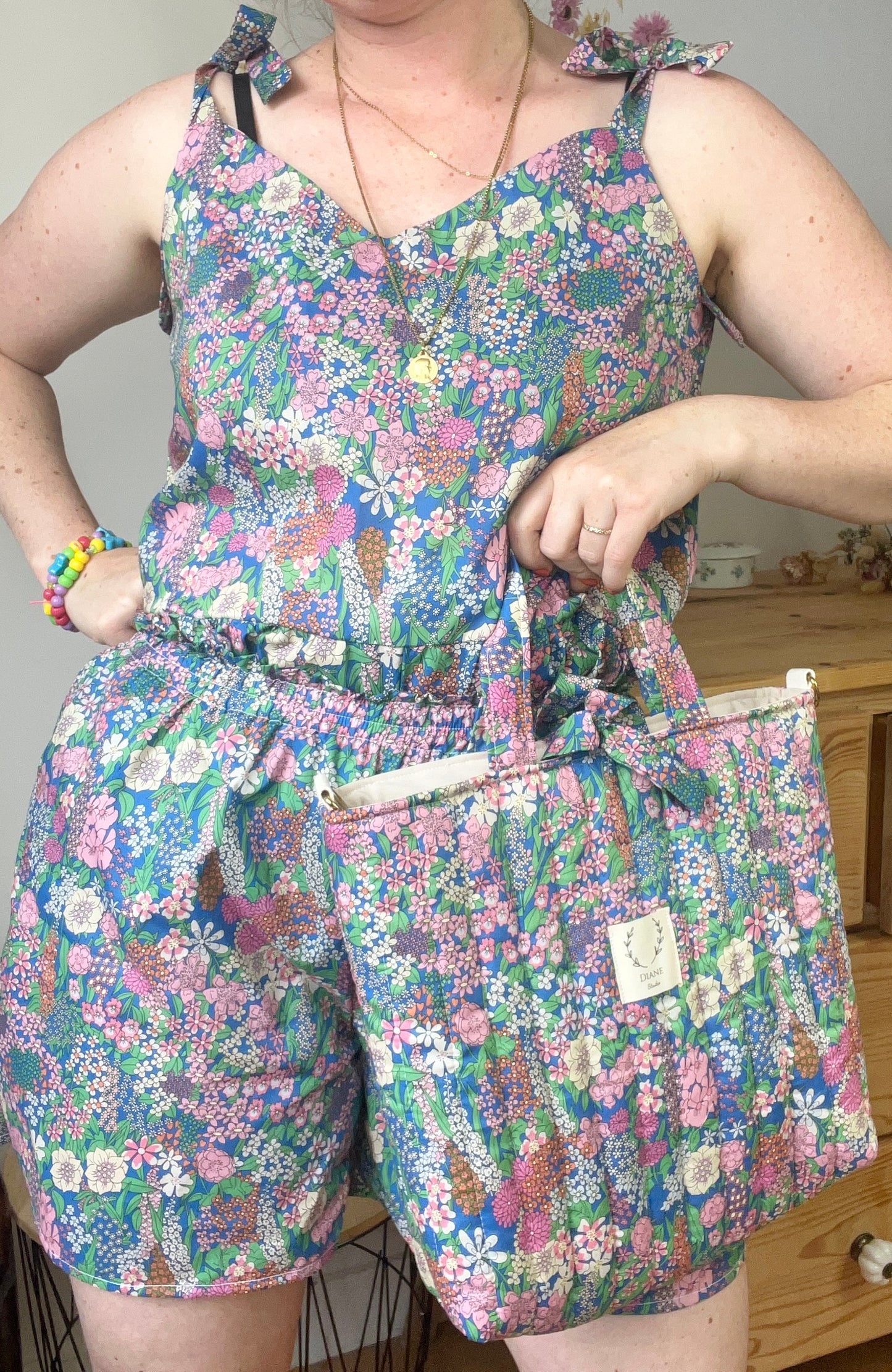 Isaure le short rétro taille haute coton fleuri ciara pervenche