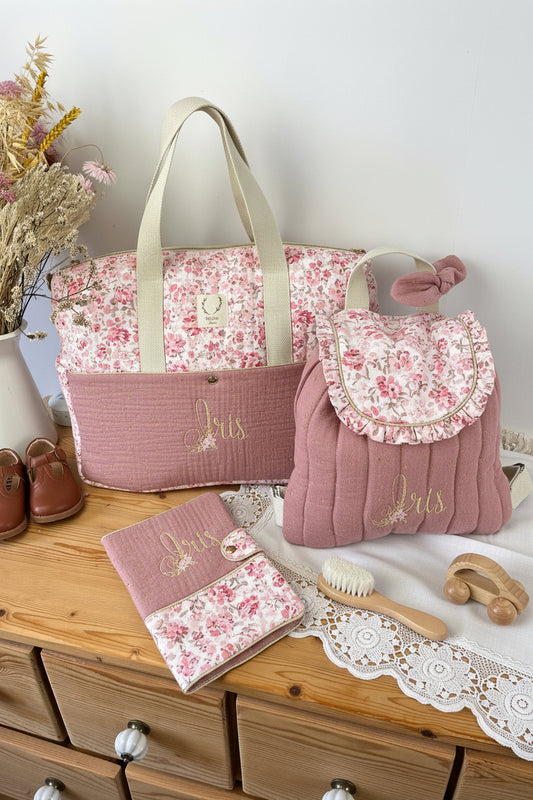 Ensemble : sac à langer/voyage, protège carnet et sac à dos Eglantine