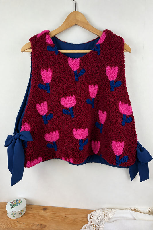 Le pull Joséphine sherpa tulipes framboise