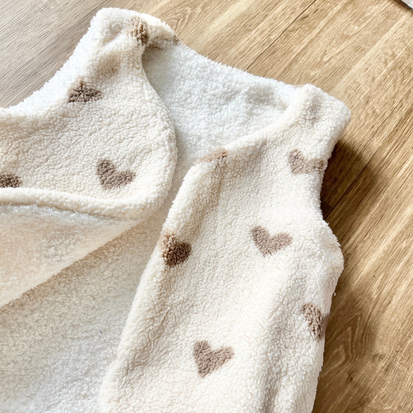 Le gilet Albane Adulte coeurs