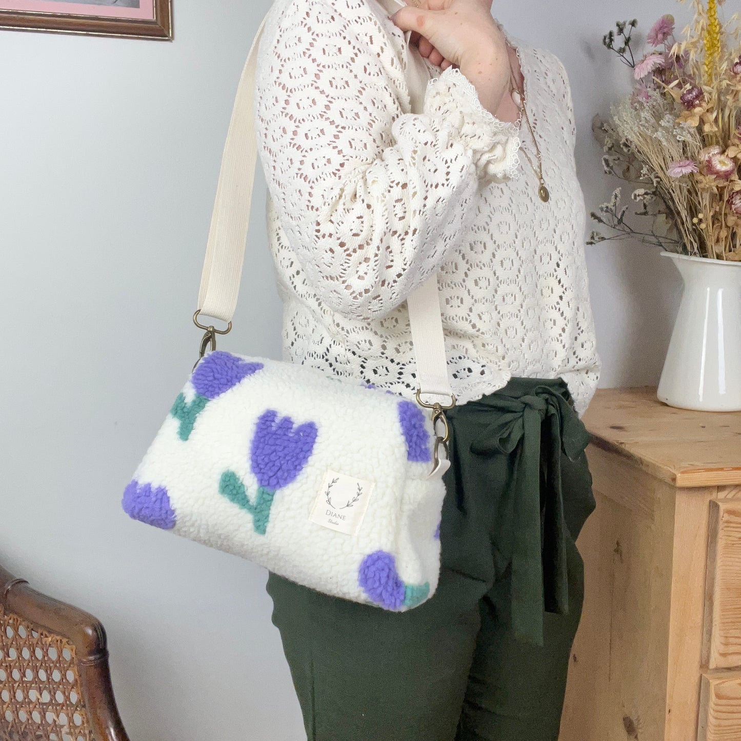 Colette le sac bandoulière sherpa tulipes violettes - en stock