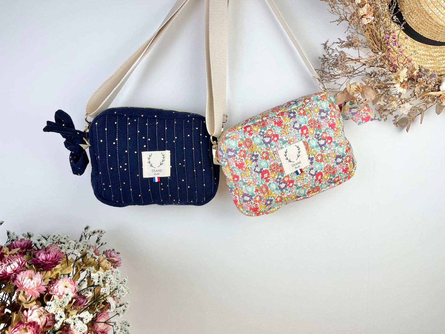 Le sac bandoulière Elisabeth gaze bleu nuit doré