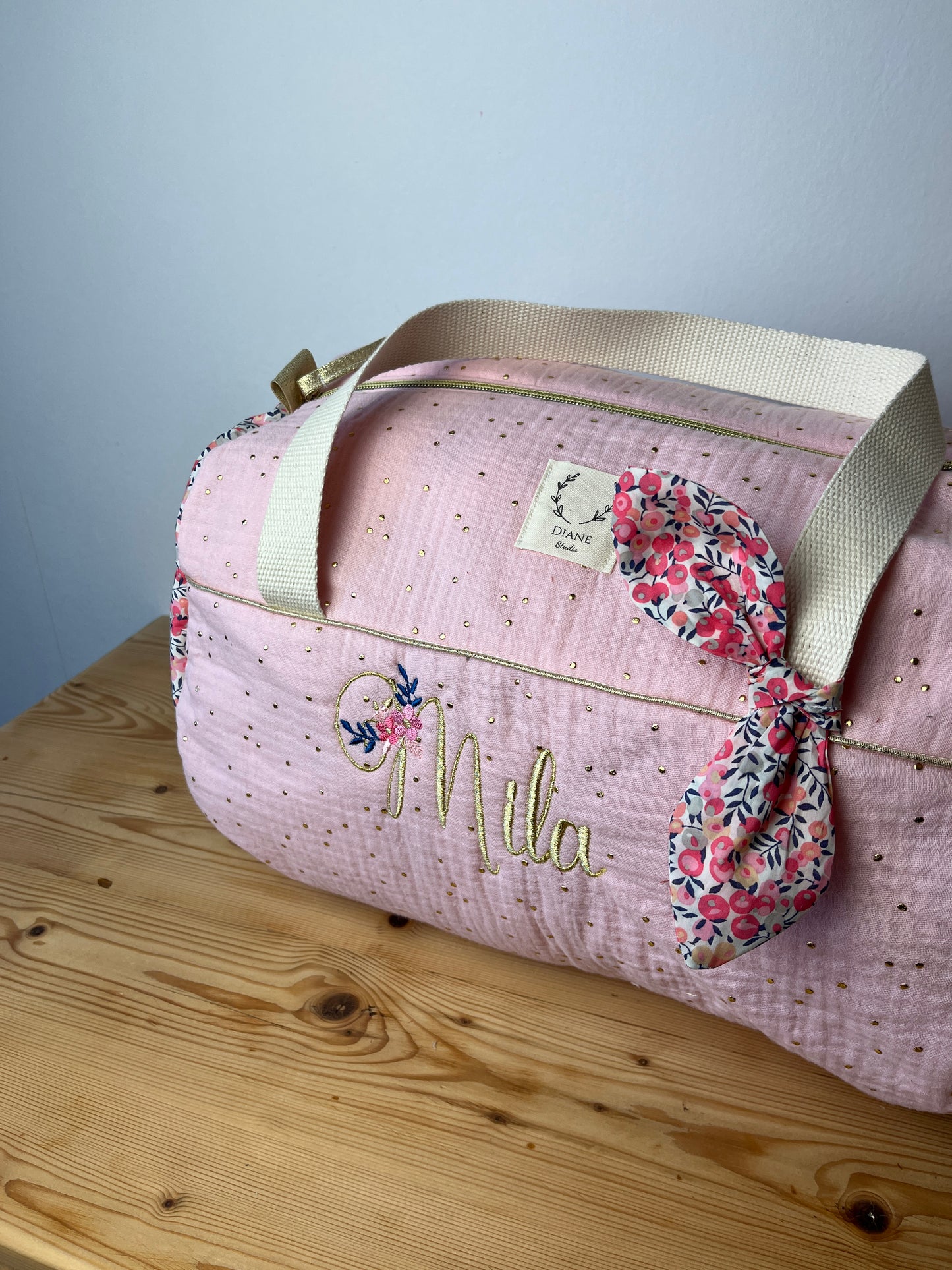 Louison le sac polochon enfant rose poudré et Liberty wtilshire