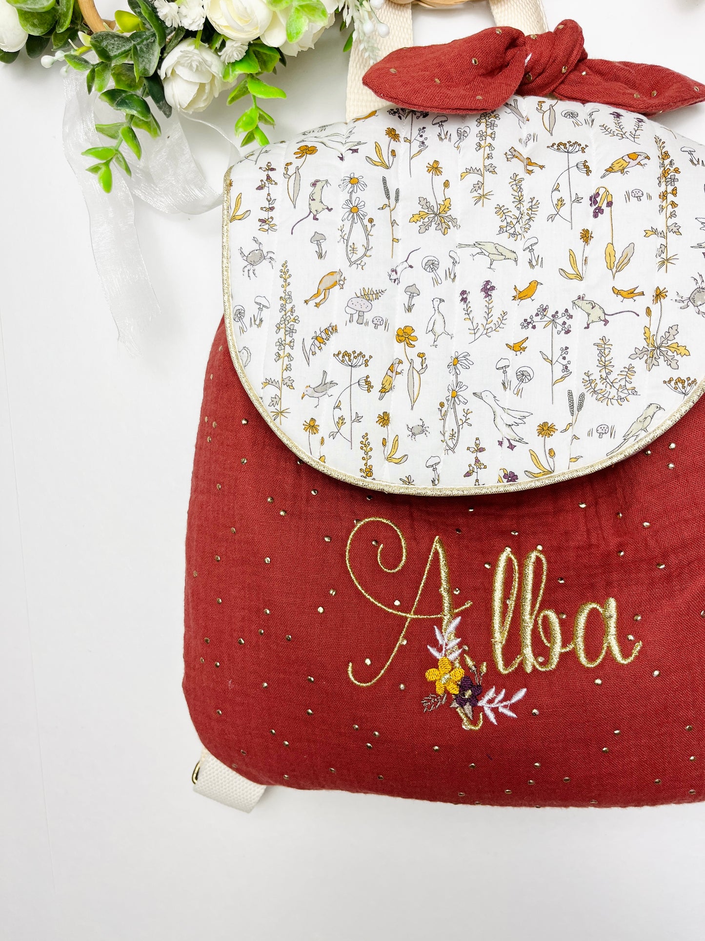 Le sac à dos enfant personnalisé Églantine Liberty théo gold et double gaze tomette doré