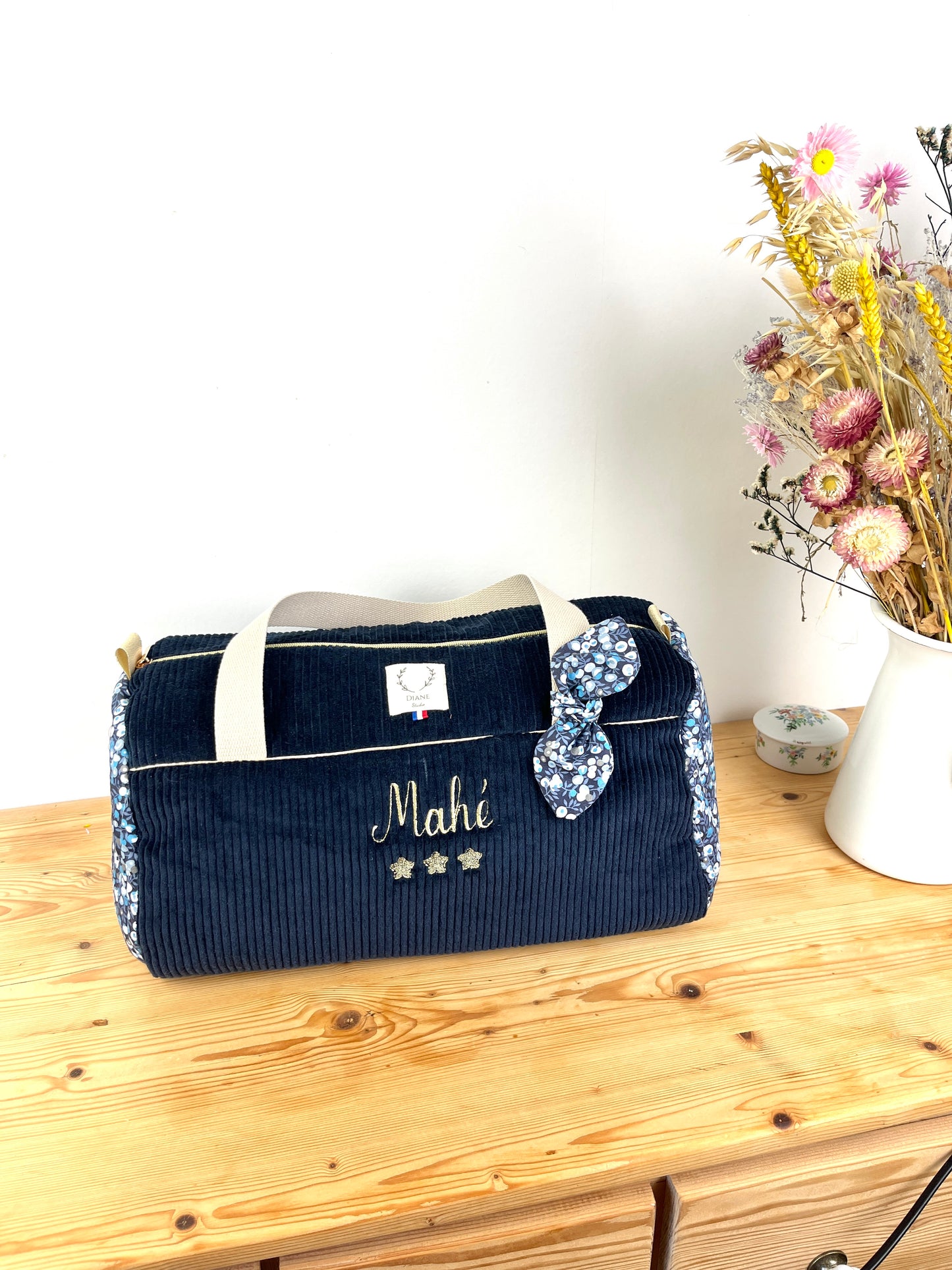 En stock : sac polochon Liberty brodé Mahé