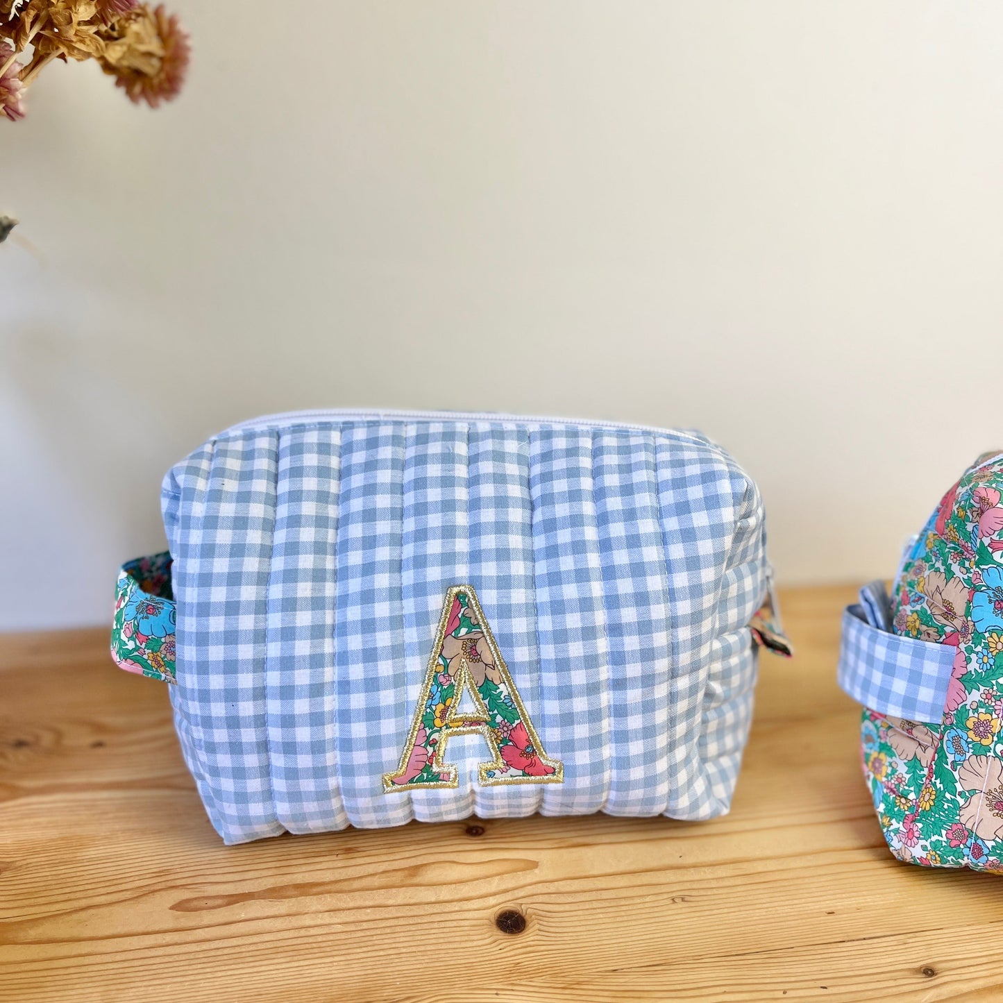 Trousse de toilette vichy et Liberty Meadwo song