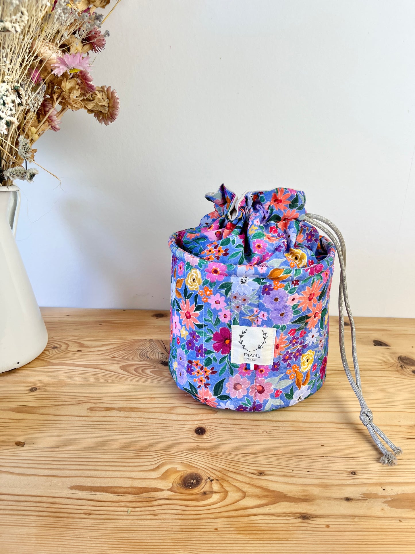 Le panier pochon Aëlis Bloom bleu