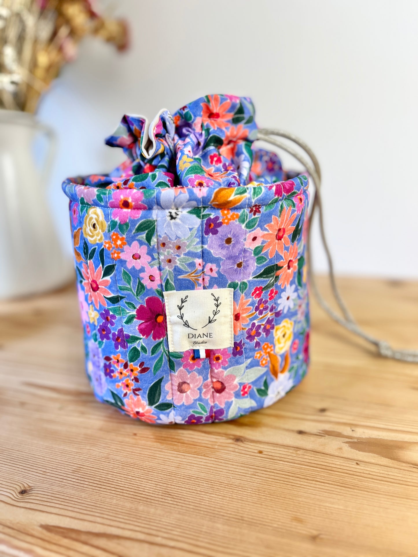 Le panier pochon Aëlis Bloom bleu