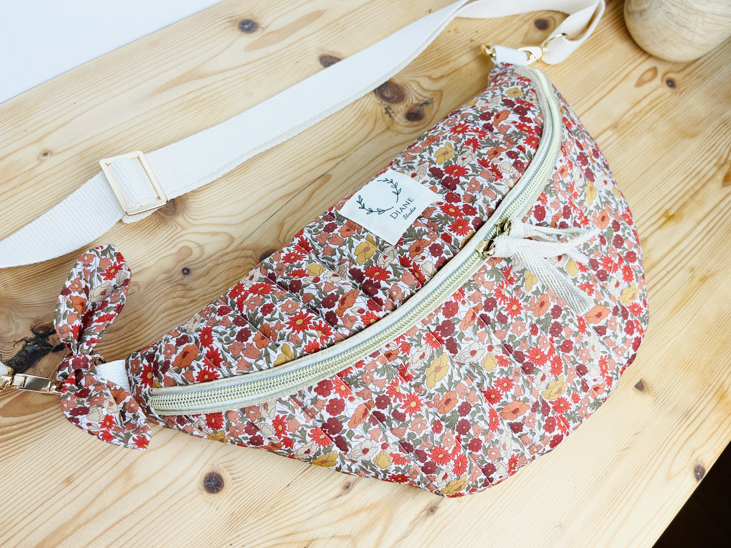 Le sac banane Eléonore poppy forest