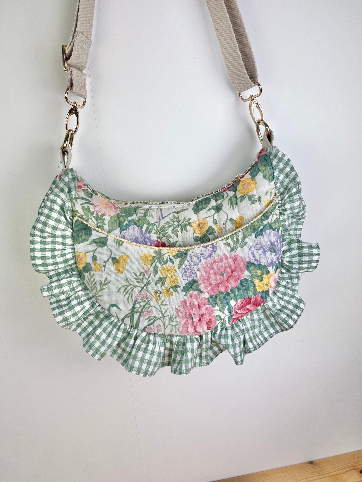 Milan le sac croissant motifs roses et vichy