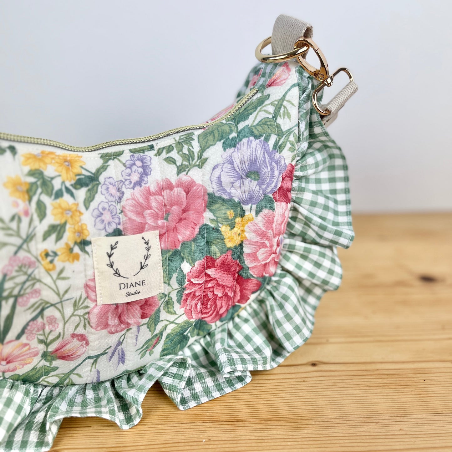 Milan le sac croissant motifs roses et vichy