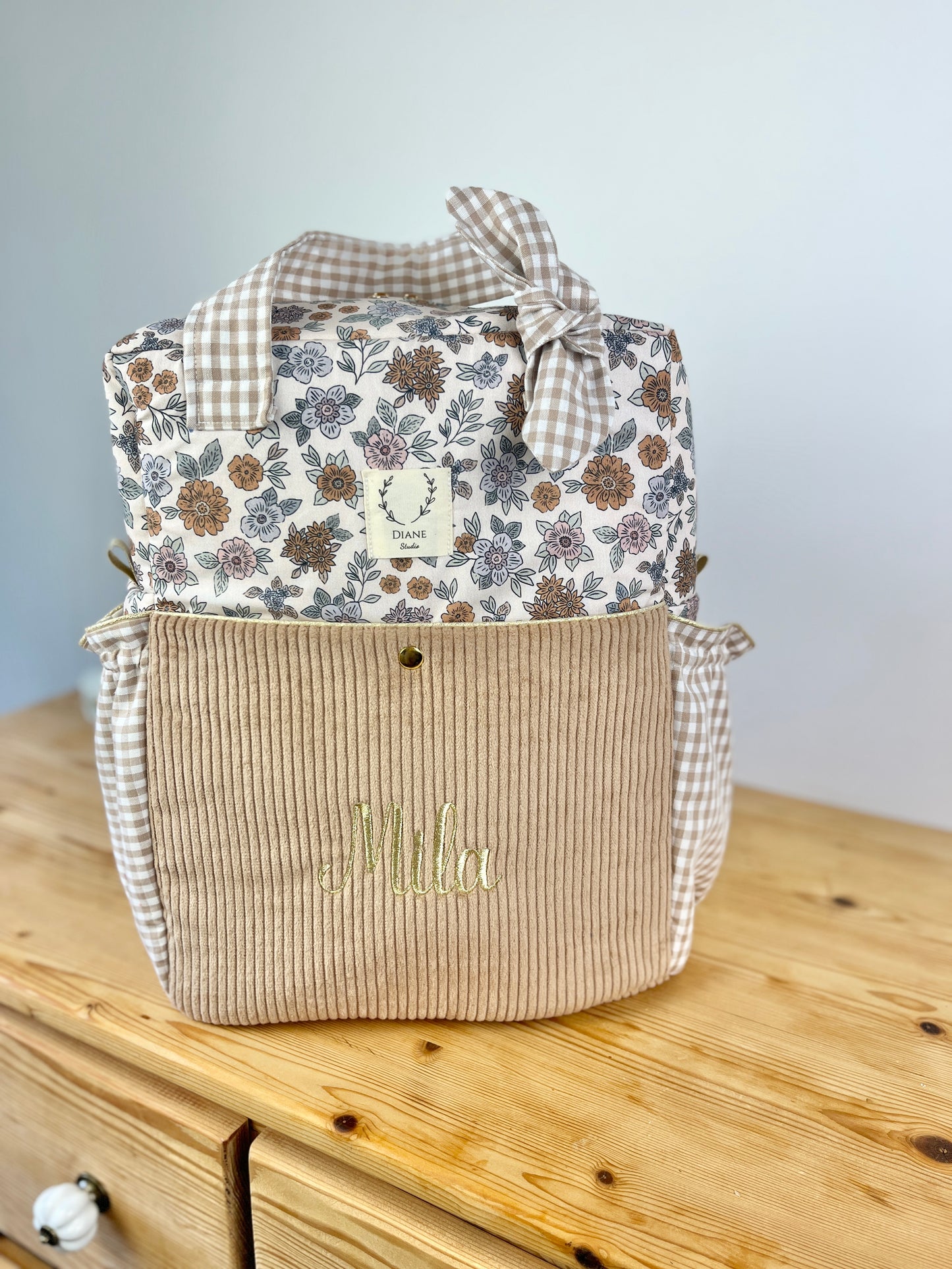 Le sac à dos Angélique velours et vichy camel, tissu marion