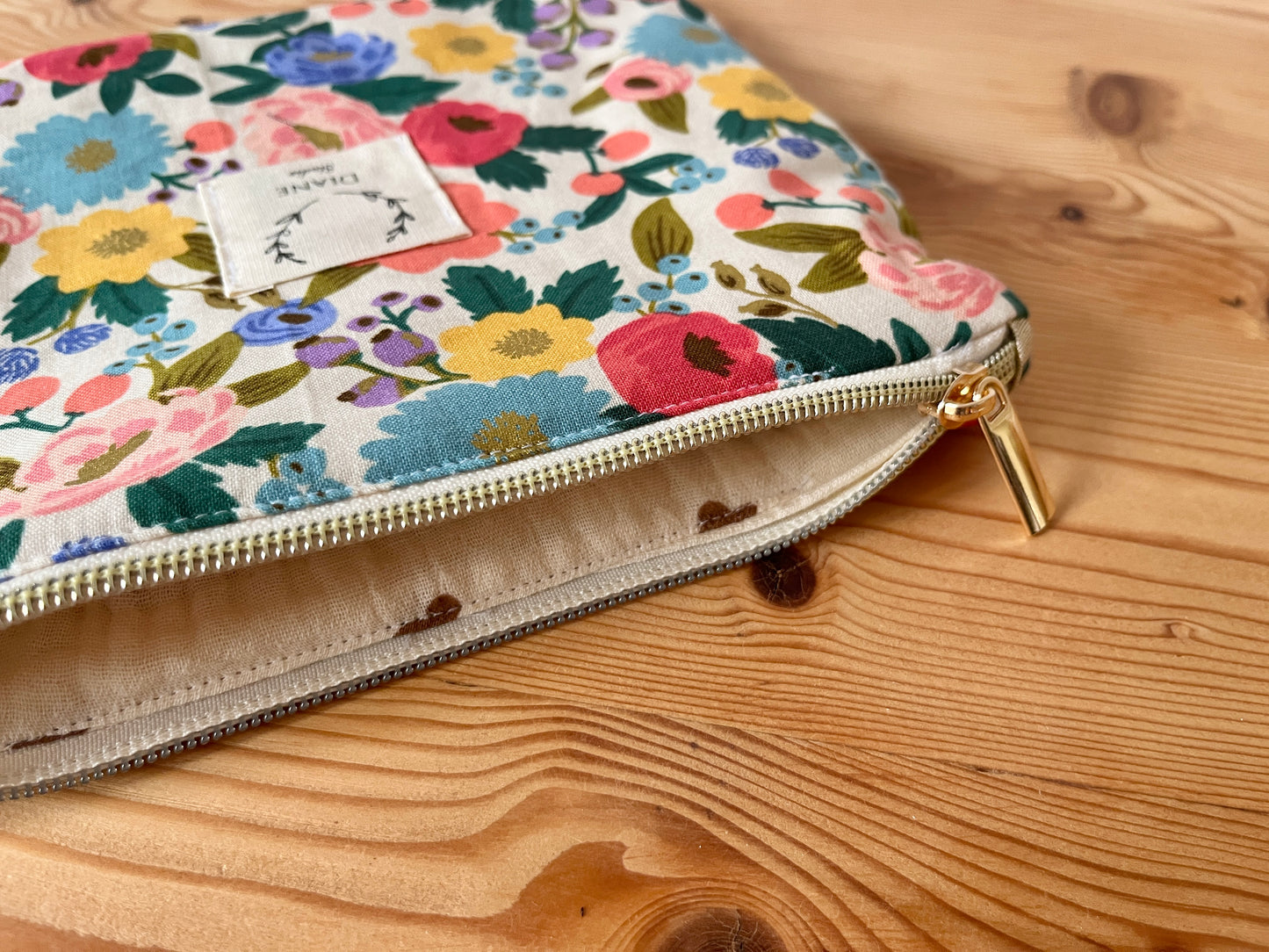 Babette la pochette plate souple vintage garden