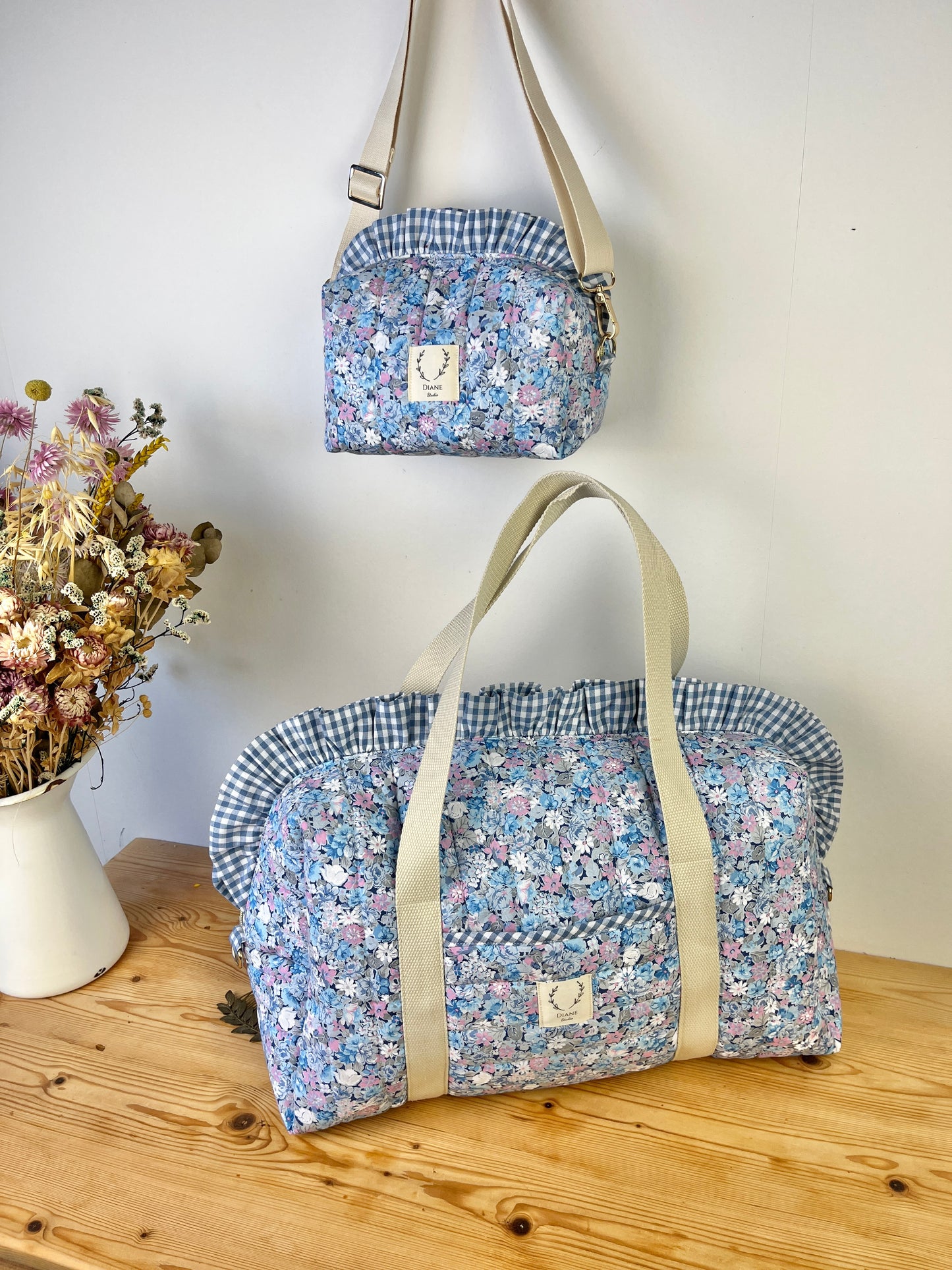 Ensemble sac et trousse de beauté volant matelassé - pièces uniques