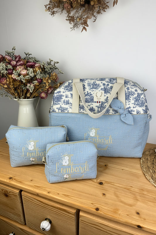 Ensemble : sac à langer/voyage, trousse de toilette et trousse de beauté