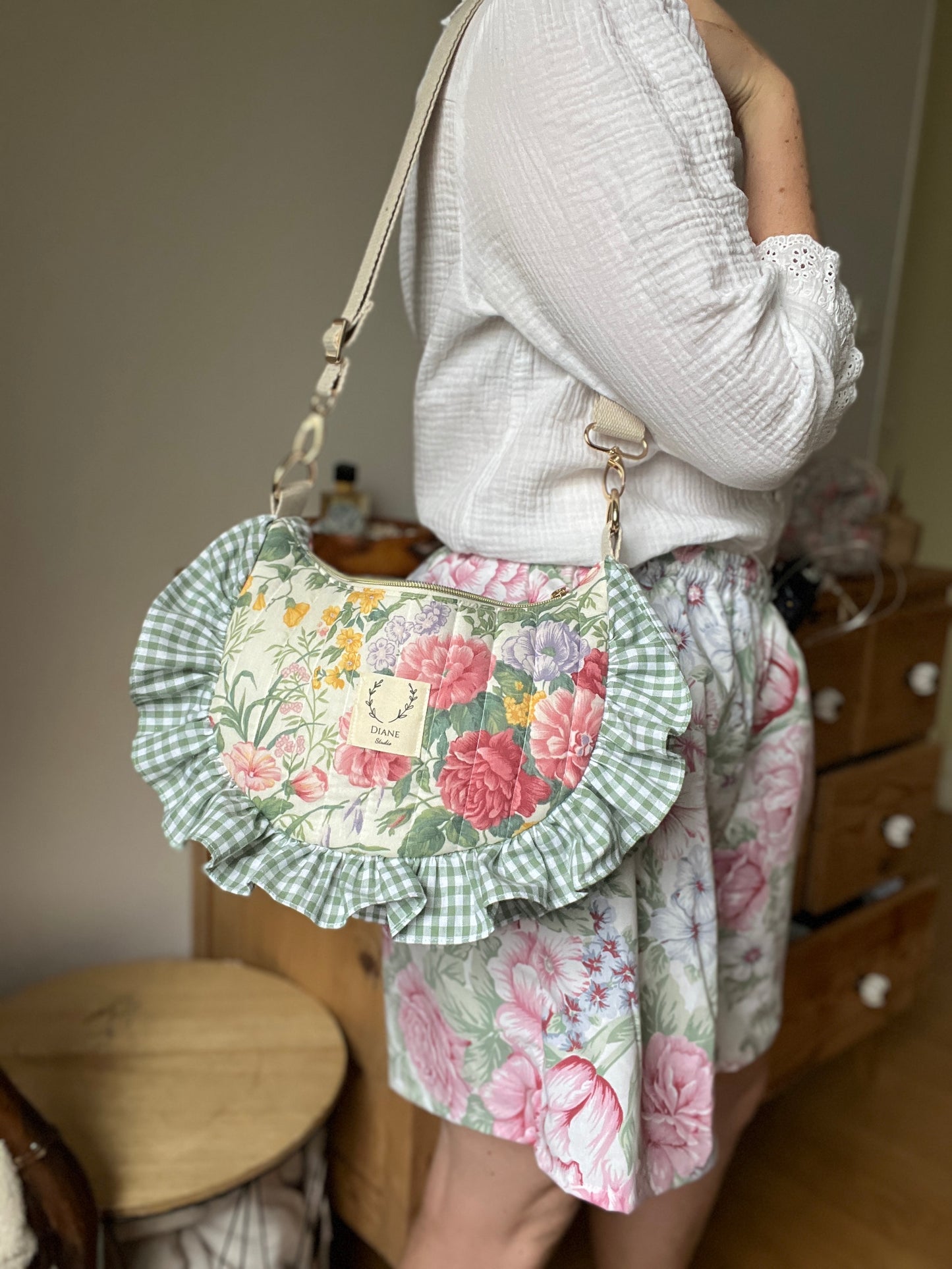 Milan le sac croissant motifs roses et vichy