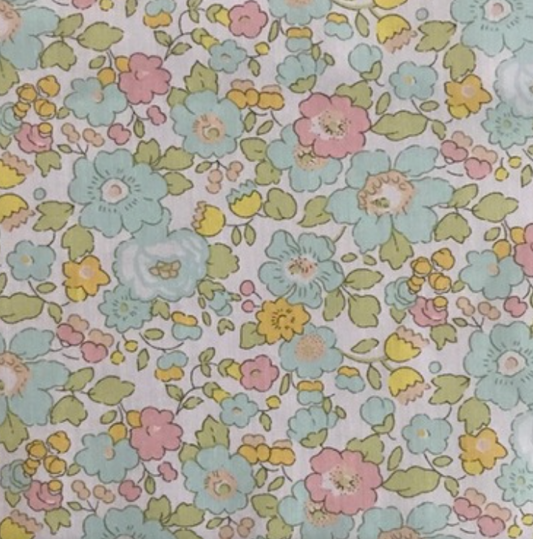 Coupon 50 cm Liberty exclusif betsy montana chambray light blue fond bleu