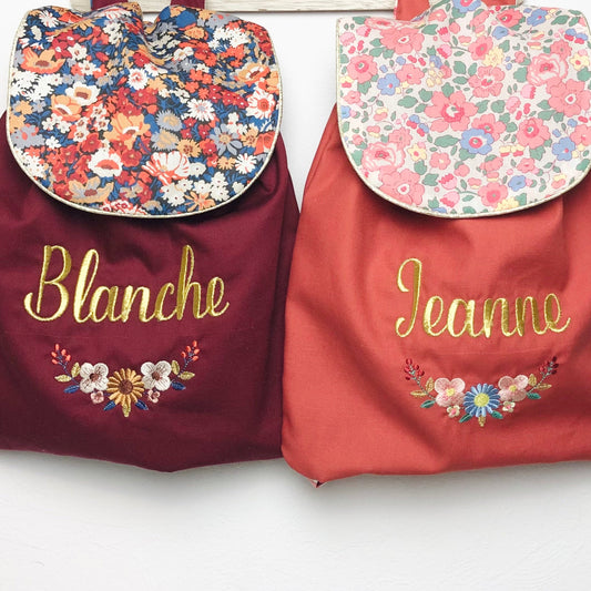 Prénom et motif floral Blanche