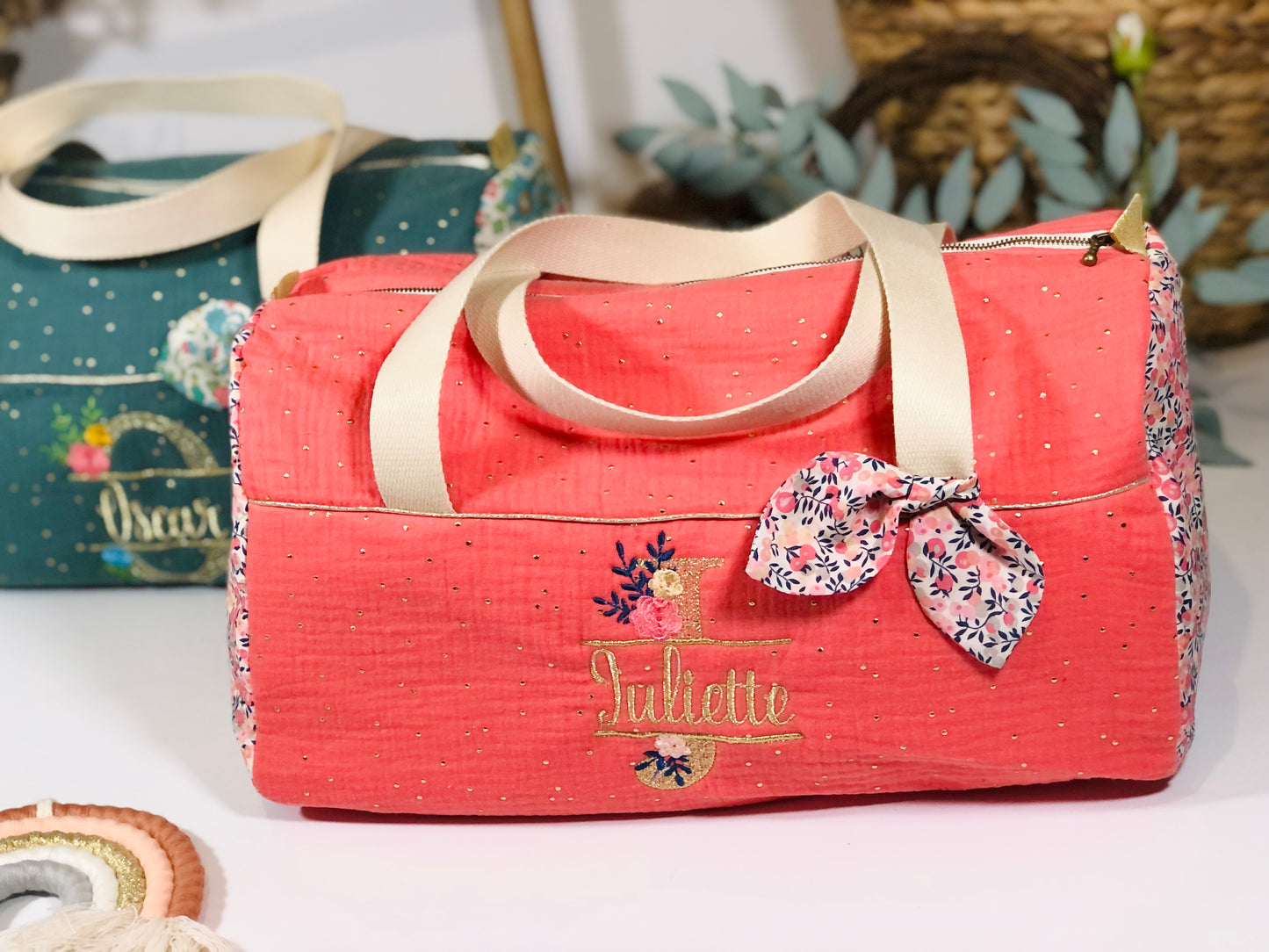 Louison le sac polochon enfant corail doré et Liberty wiltshire Pois de senteur