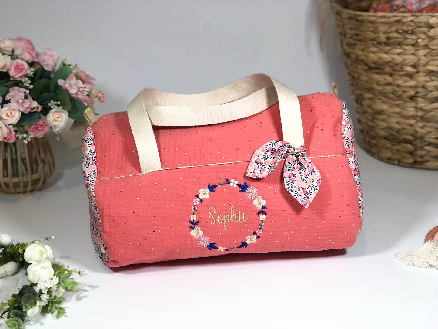 Louison le sac polochon enfant corail doré et Liberty wiltshire couronne florale