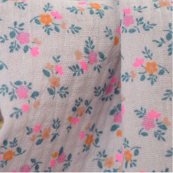 Gaze Santina touches fluo