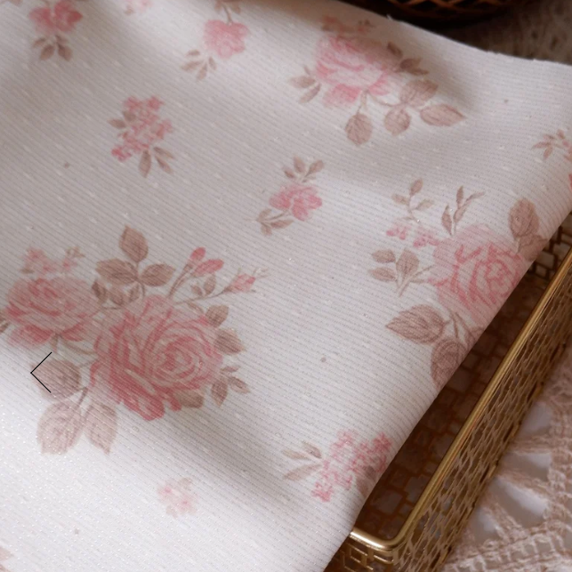 NOUVEAU ! Jacquard roses doré - France