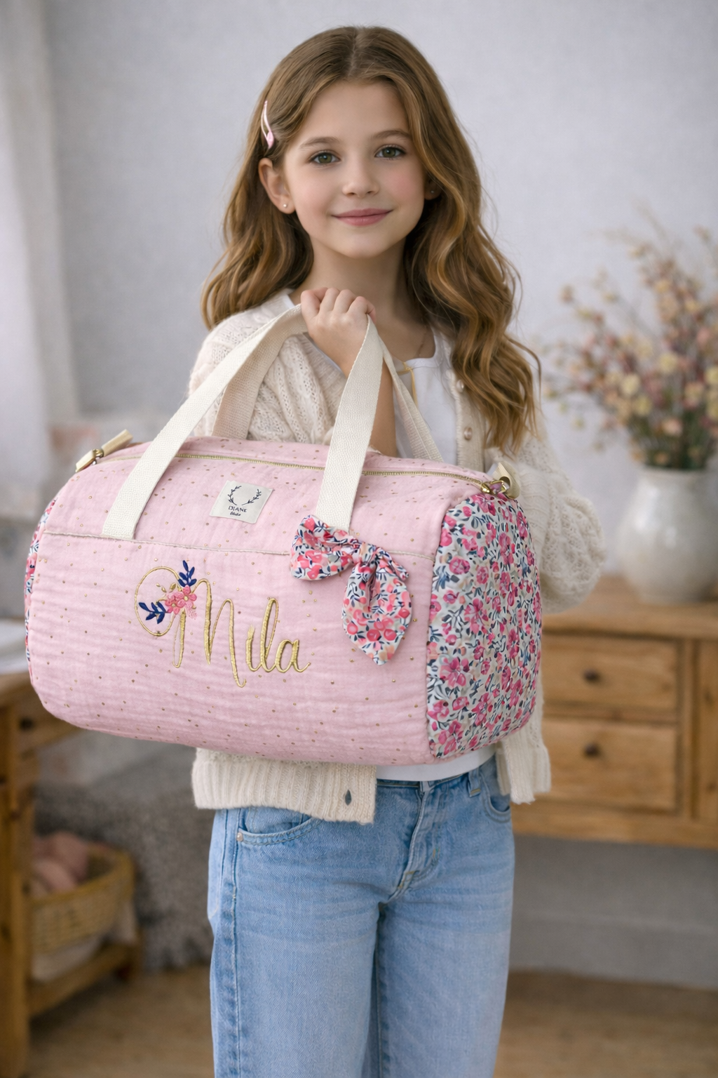 Louison le sac polochon brodé en Liberty of London