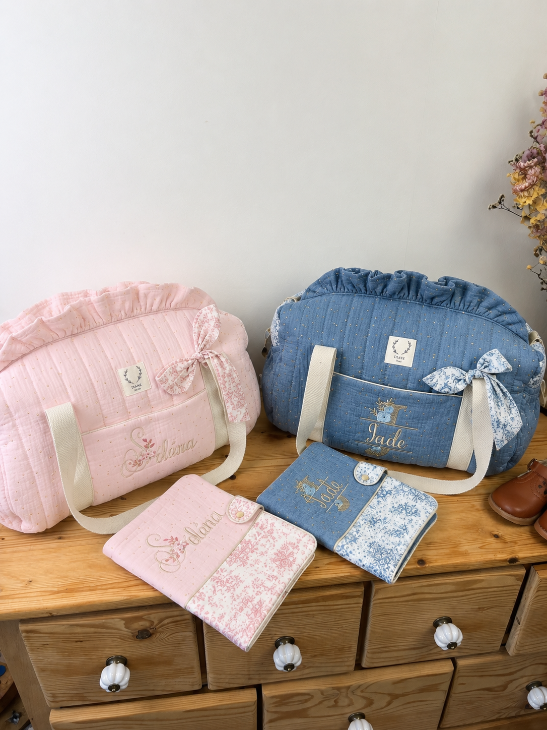 Set: duffel bag and notebook cover, 100% customizable
