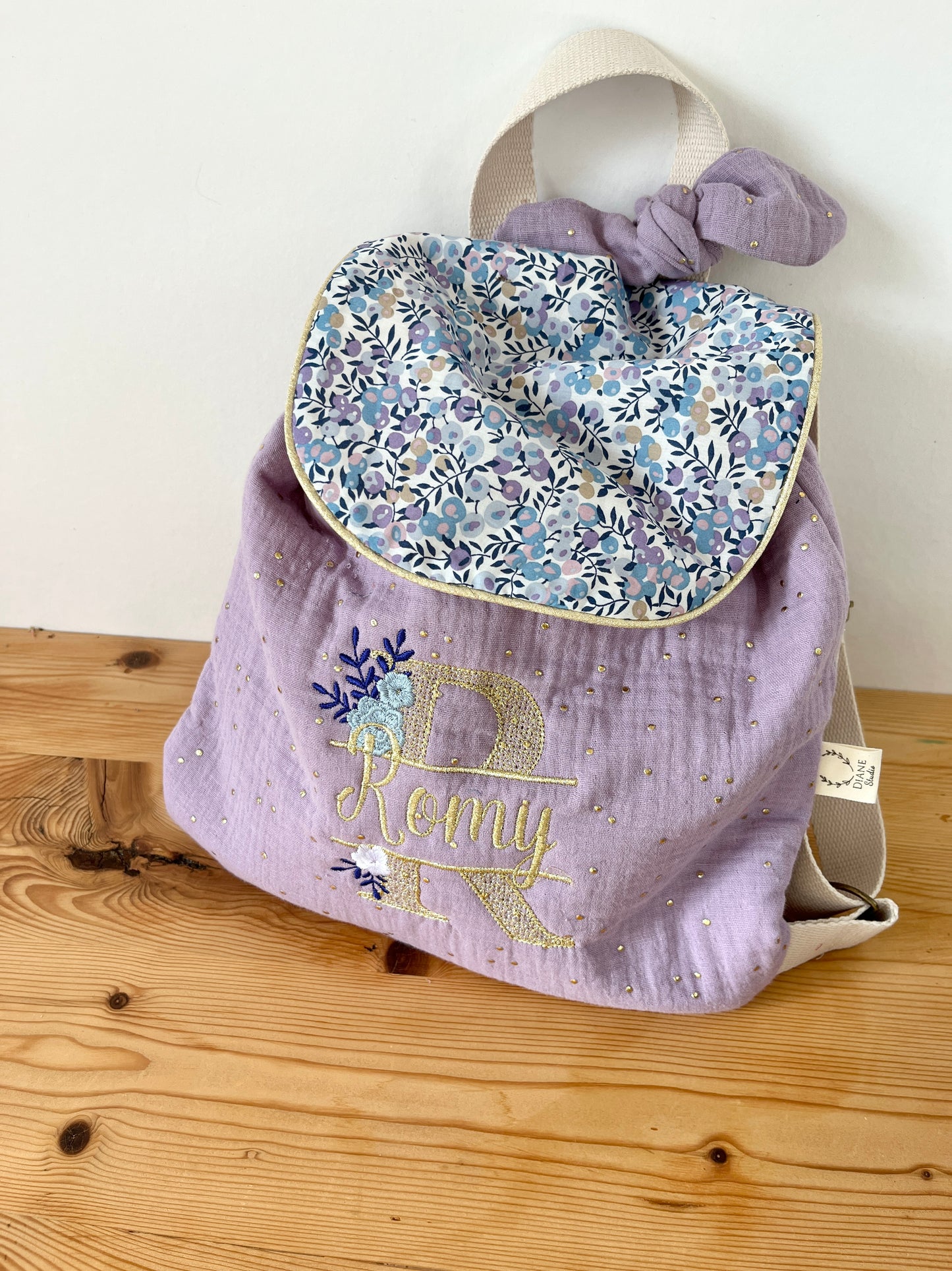 Le sac à dos enfant personnalisé Églantine lilas et wiltshire lilas