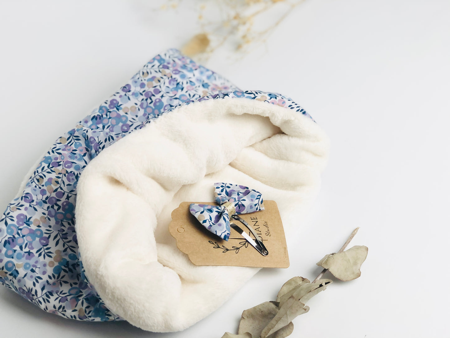 Le tour de cou Wiltshire lilas