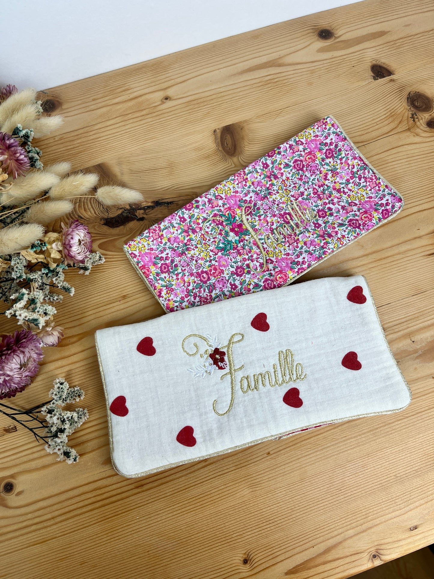 Protège livret de famille brodé personnalisable
