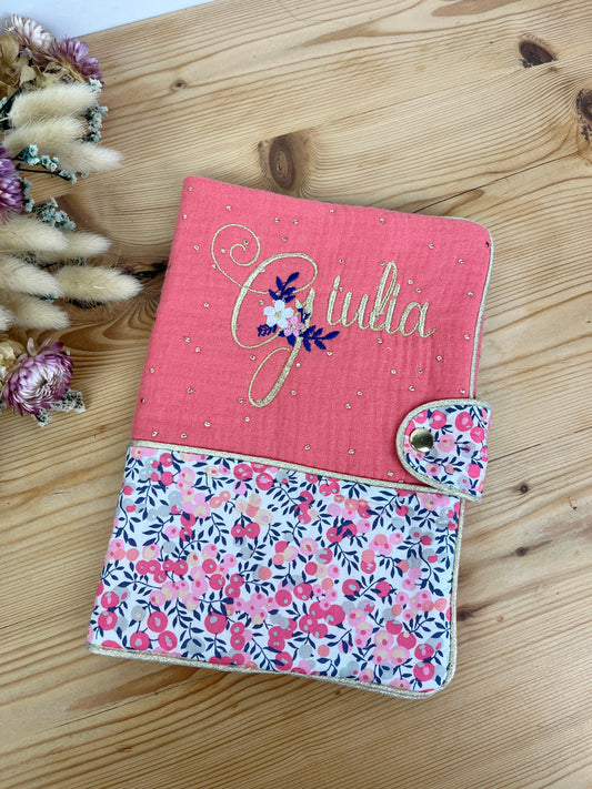 Protège carnet corail et Liberty wiltshire initiale florale
