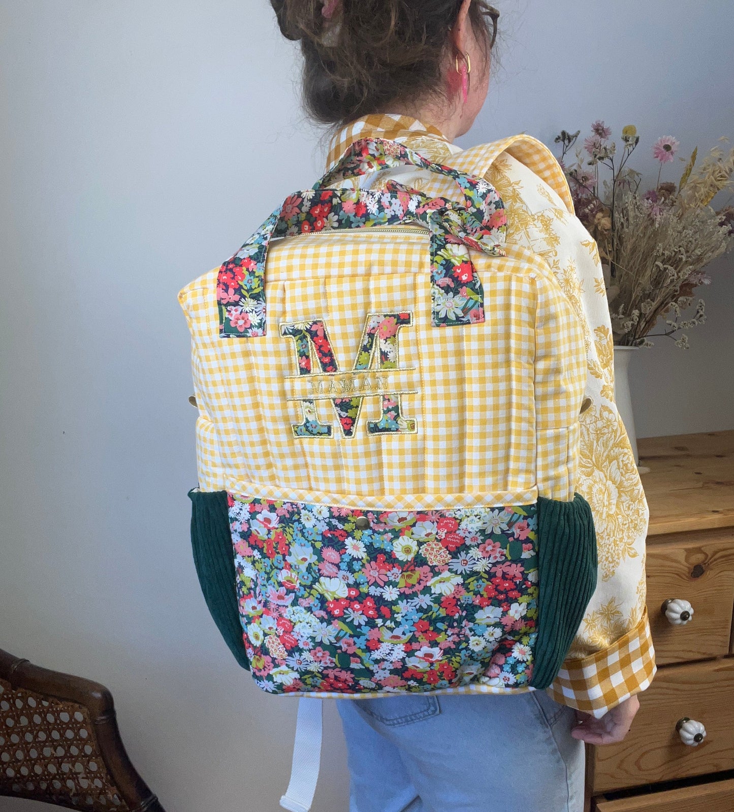 Set: Jeanne clutch and knot scrunchie