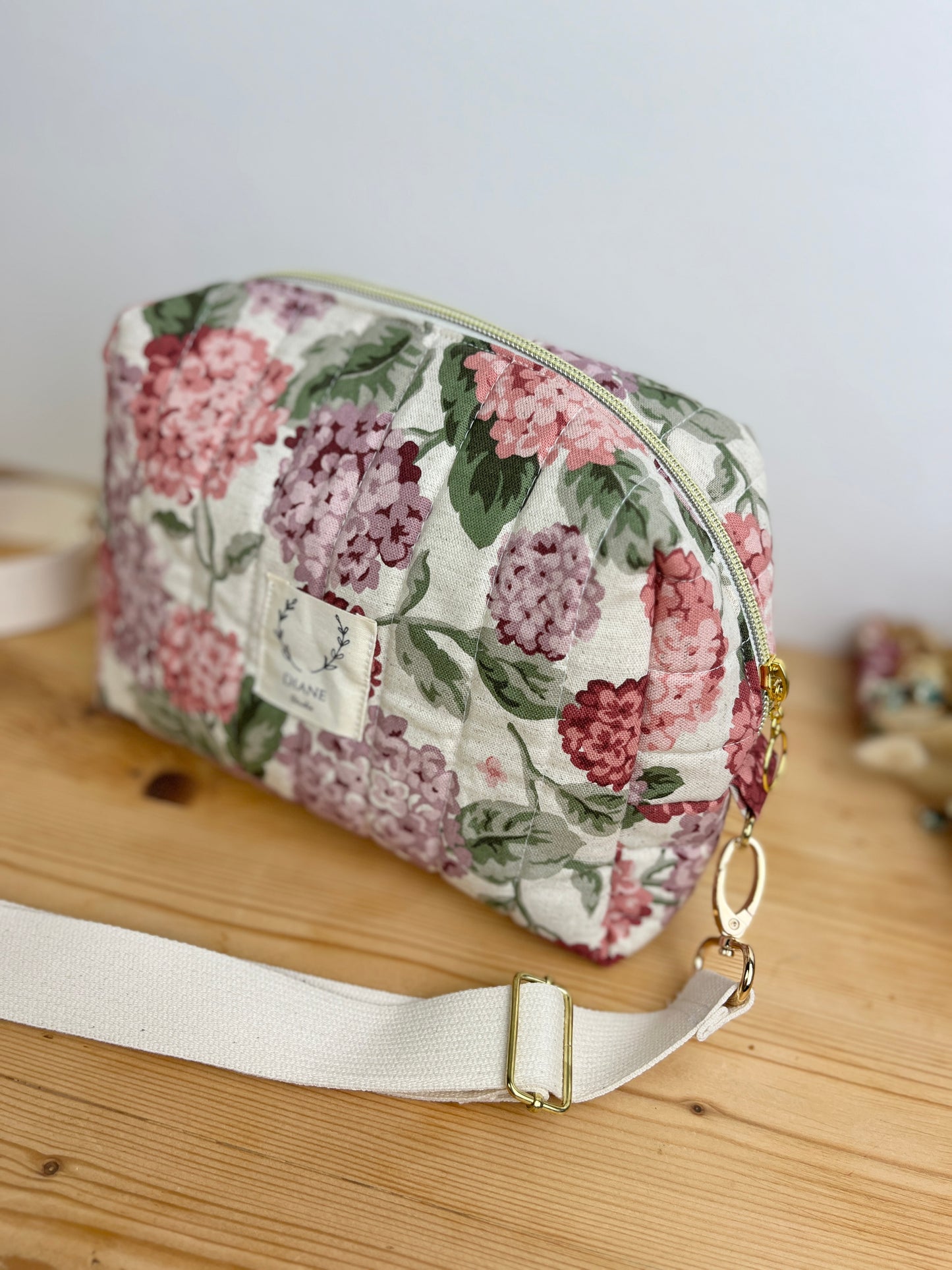 Colette le sac bandoulière hortensias roses