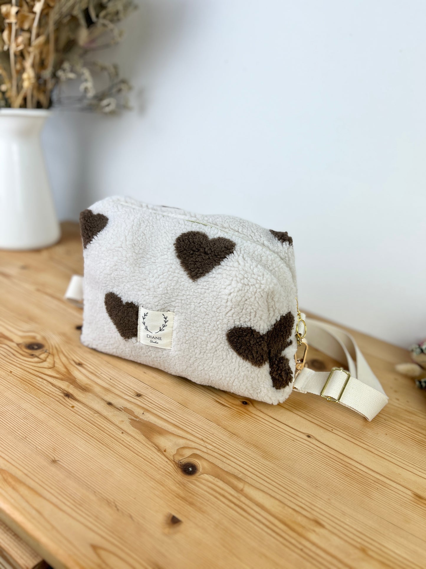 Prototype sac Colette souple en sherpa coeur chocolat