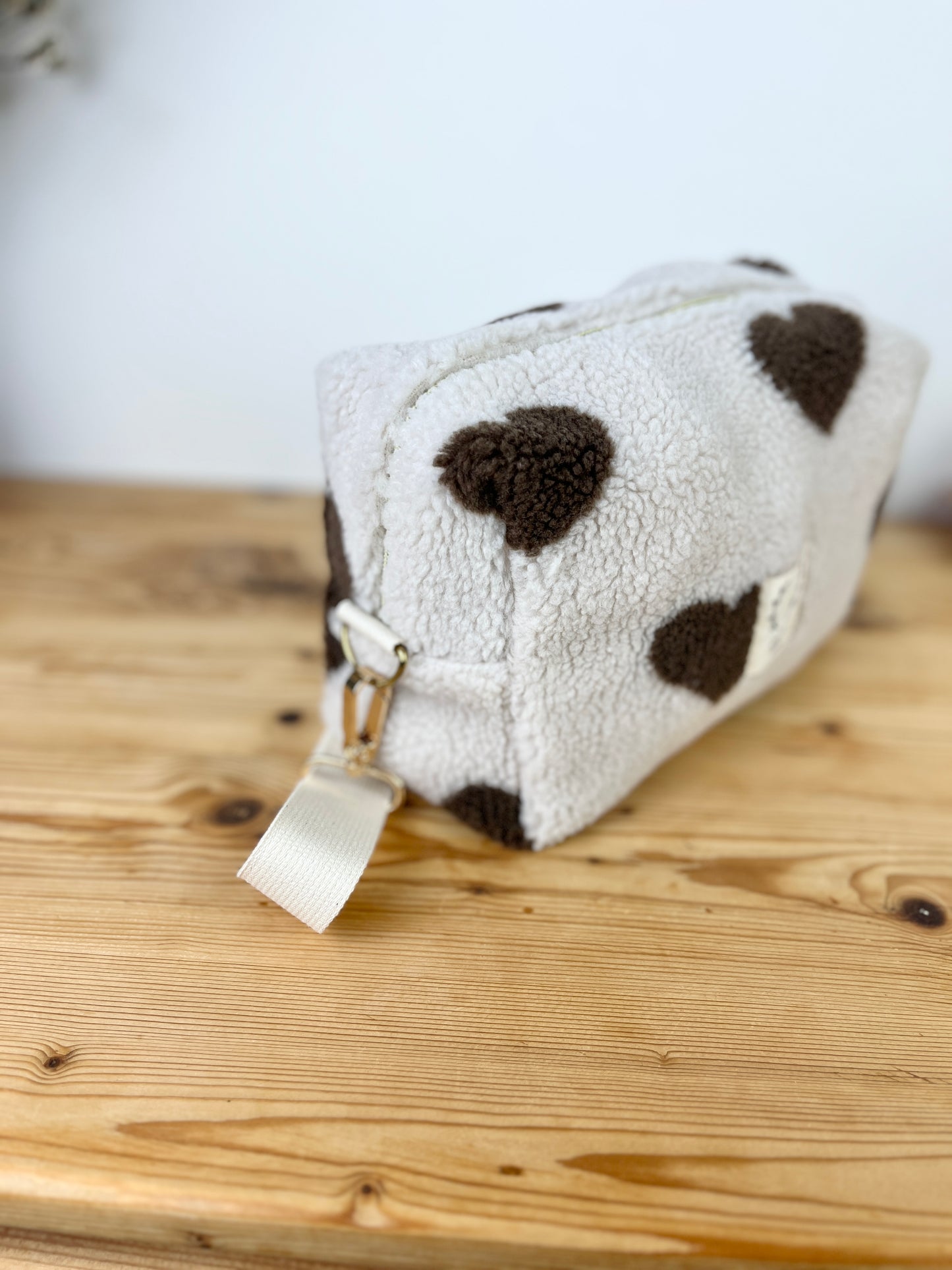 Prototype sac Colette souple en sherpa coeur chocolat