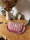 Le sac banane velours rose