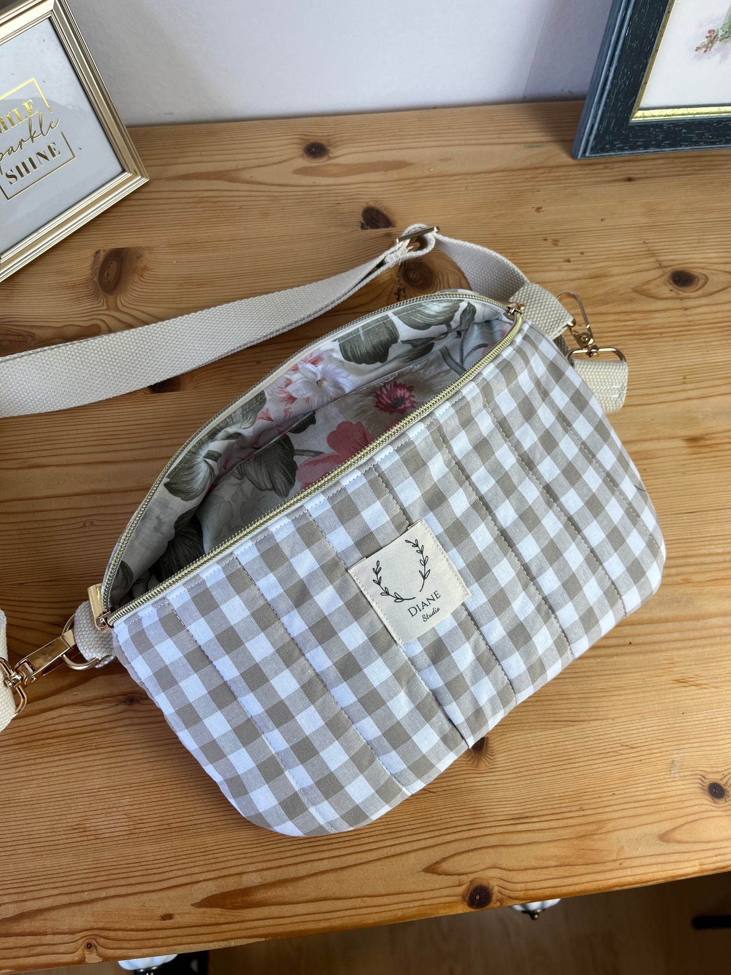 Le sac banane vichy beige