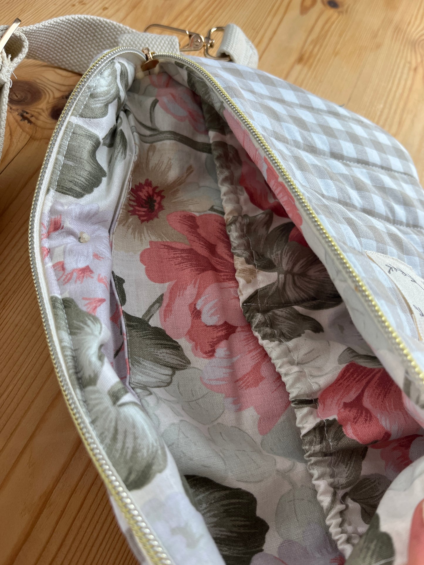 Le sac banane vichy beige