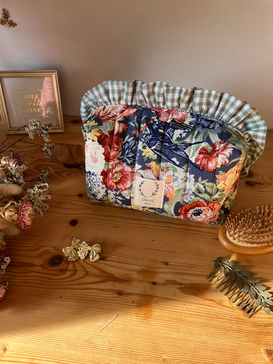 Colette la trousse fleurs et vichy sauge
